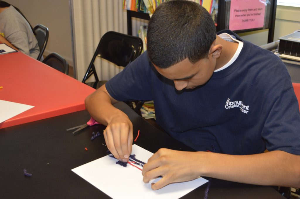 programas del teen center para estudiantes de secundaria